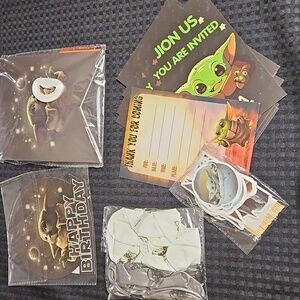 Yoda, Birthday party pack, cake & cupcake toppers, banner, balloons & invitation